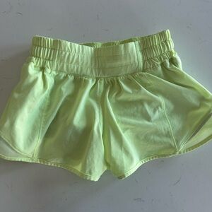 Cute athletic shorts w/liner & side pocket. Inside key pocket- adjustable waist